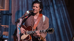 Ermal Meta: "Quella volta in cui ho pensato: e se il tempo si fermasse qui?"